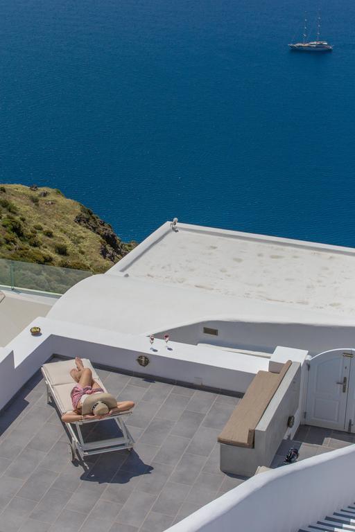 Karpimo Horizon - Caldera View With Private Hot Tub Villa Firostefani Exterior photo